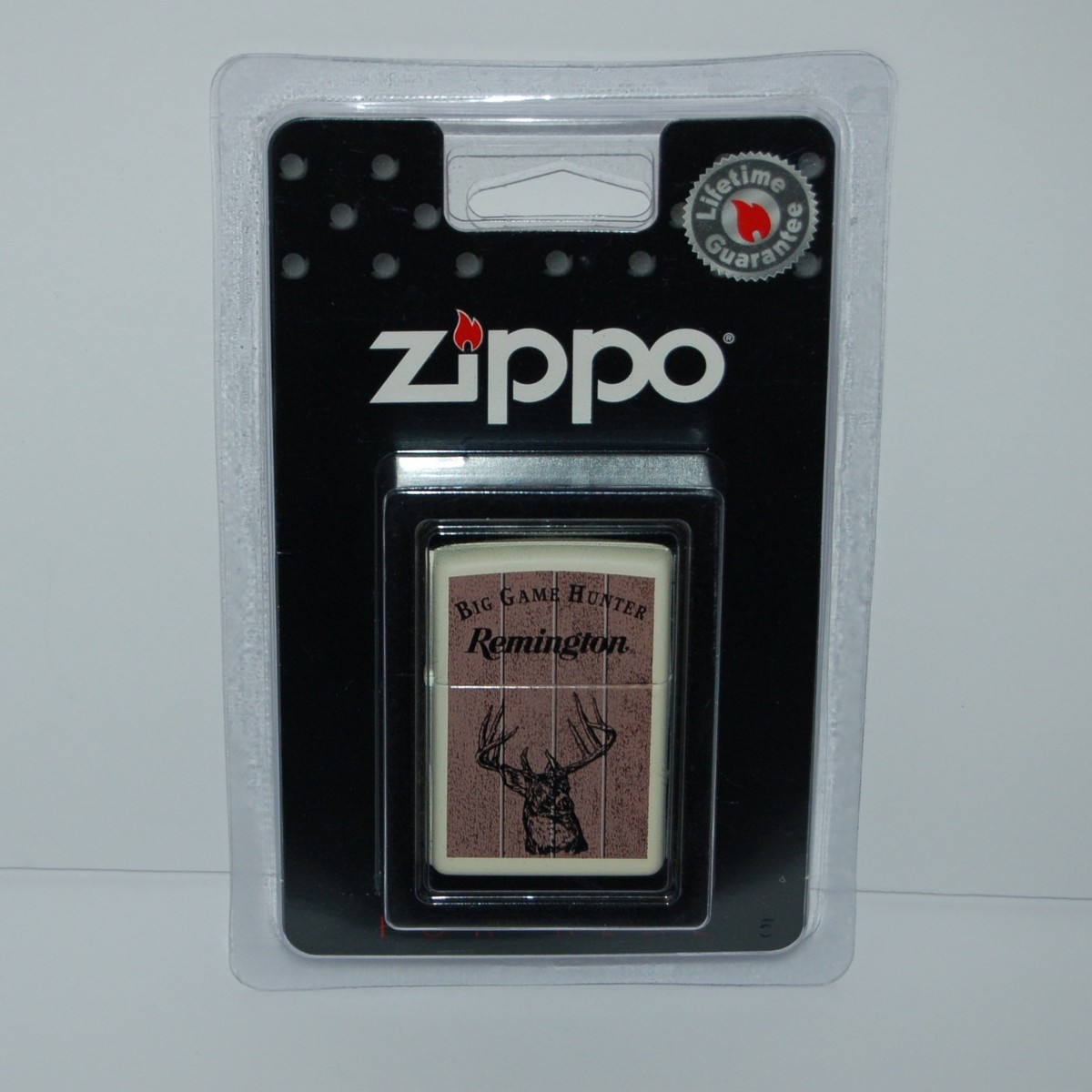 VINTAGE ZIPPO REMINGTON BIG GAME HUNTER BUCK DEER LIGHTER 216 