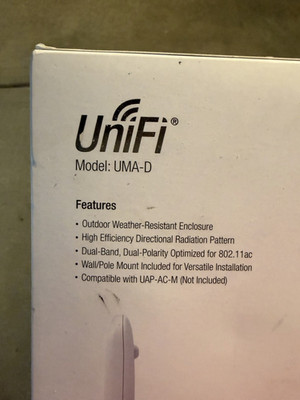 Ubiquiti Networks UMA-D Dual-Band 802.11ac Access Point 867Mbps White