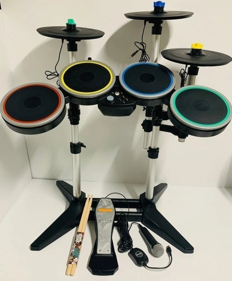 Xbox One Rock Band 4 Bundle *Drums*Pedal* Stix*3x Cymbals*Fender Jaguar BLUE*Mic - Image 2 of 4