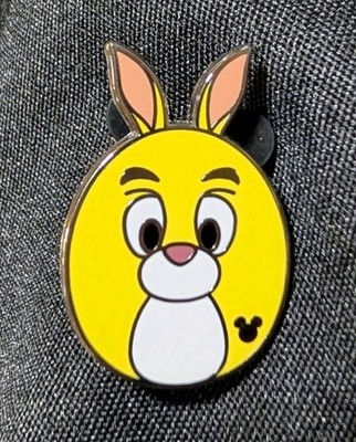 Disney World Hidden Mickey Pin 2022 Rabbit Egg - Winnie the Pooh AUTHENTIC