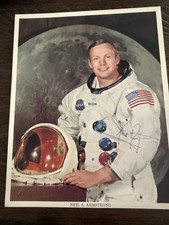 Neil Armstrong Autopen Signed Photo   Officia...