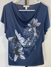 Maurices Womens Low Scoop Neck Blue Floral Short Sleeve Top Petite Size PM