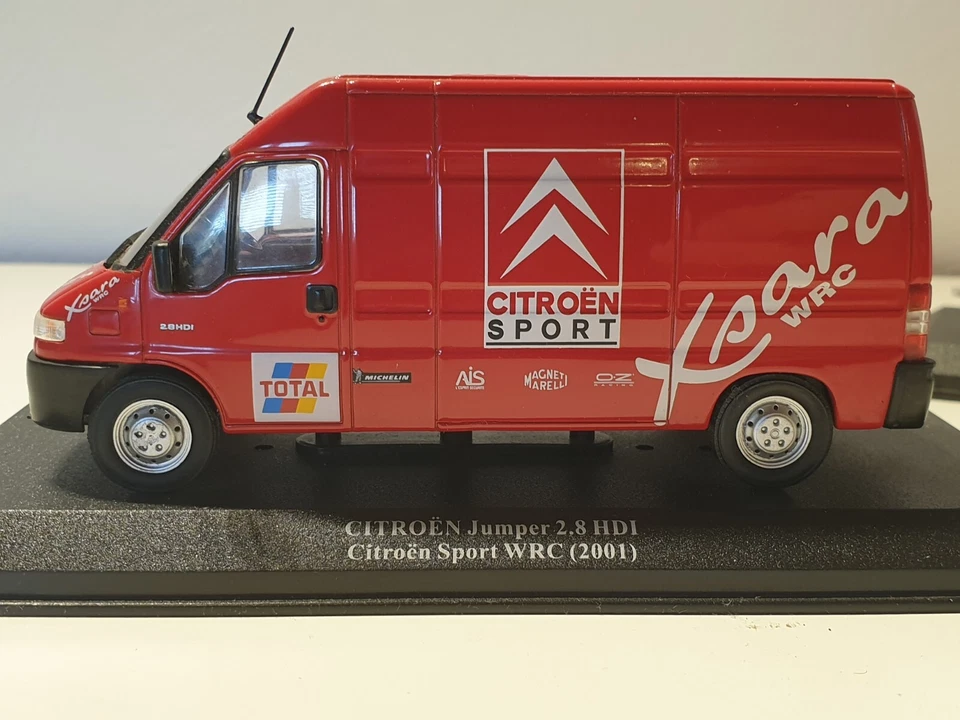 Modellino Citroën Jumper 2.8 HDI 2001  Citroën Sport WRC Con Carrello Appendice - Immagine 2 di 4