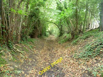 Photo 6x4 Ancient trackway to Yalding followed by the Greensand Way This  c2014