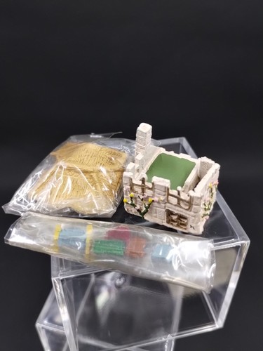 NOS Dollhouse Miniature Warwick Metal Painted Cottage w/ Tiny Furniture 1:12 Toy