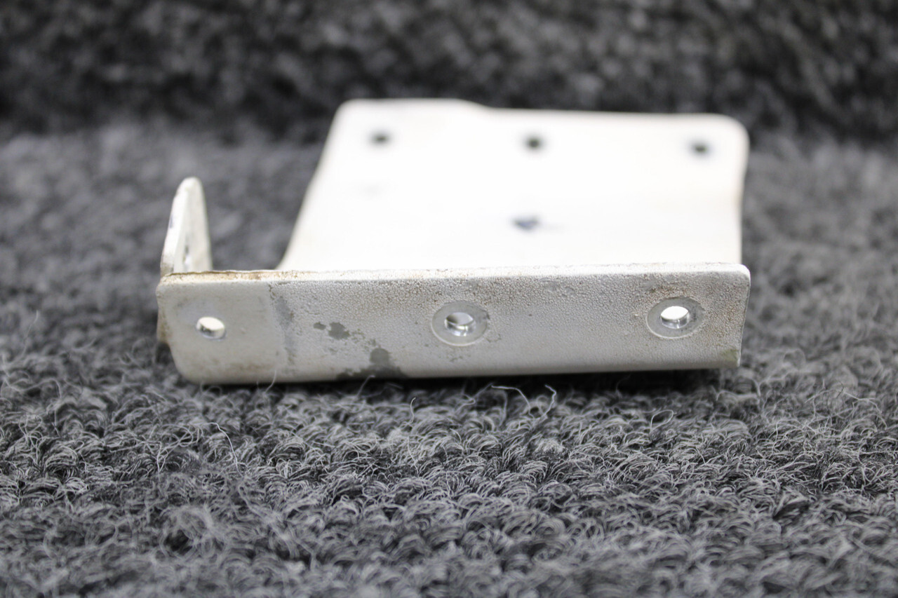 0712042-2AGW (Use: 0712042-2) Cessna T188C Stabilizer Hinge Bracket RH