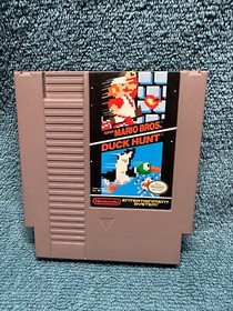 Nintendo NES System Mario Games 2 Controllers Zapper Cords Tested