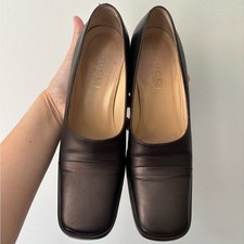 Vintage 90s Gucci Preppy Chocolate Brown Square Toe Leather Pumps - Size 5 B