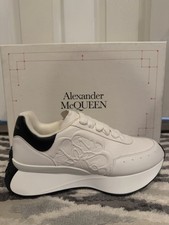Alexander McQueen White/Black sprinter sneakers 