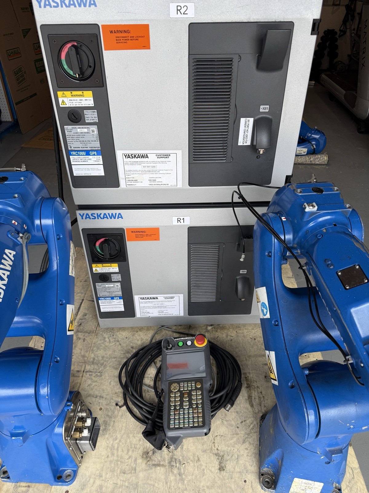 Yaskawa GP8 (TWO) WITH YRC1000/Controller, Teach Pendant and Cable.