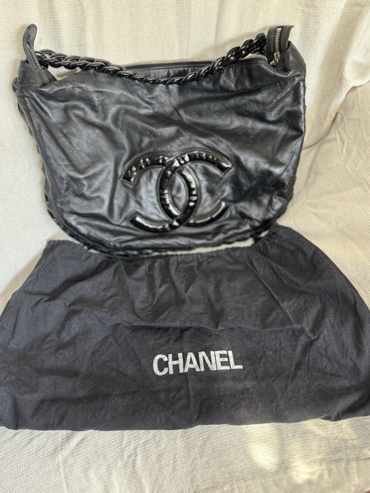 Chanel bag rare vintage authentic chain around slouch bag hobo leather black