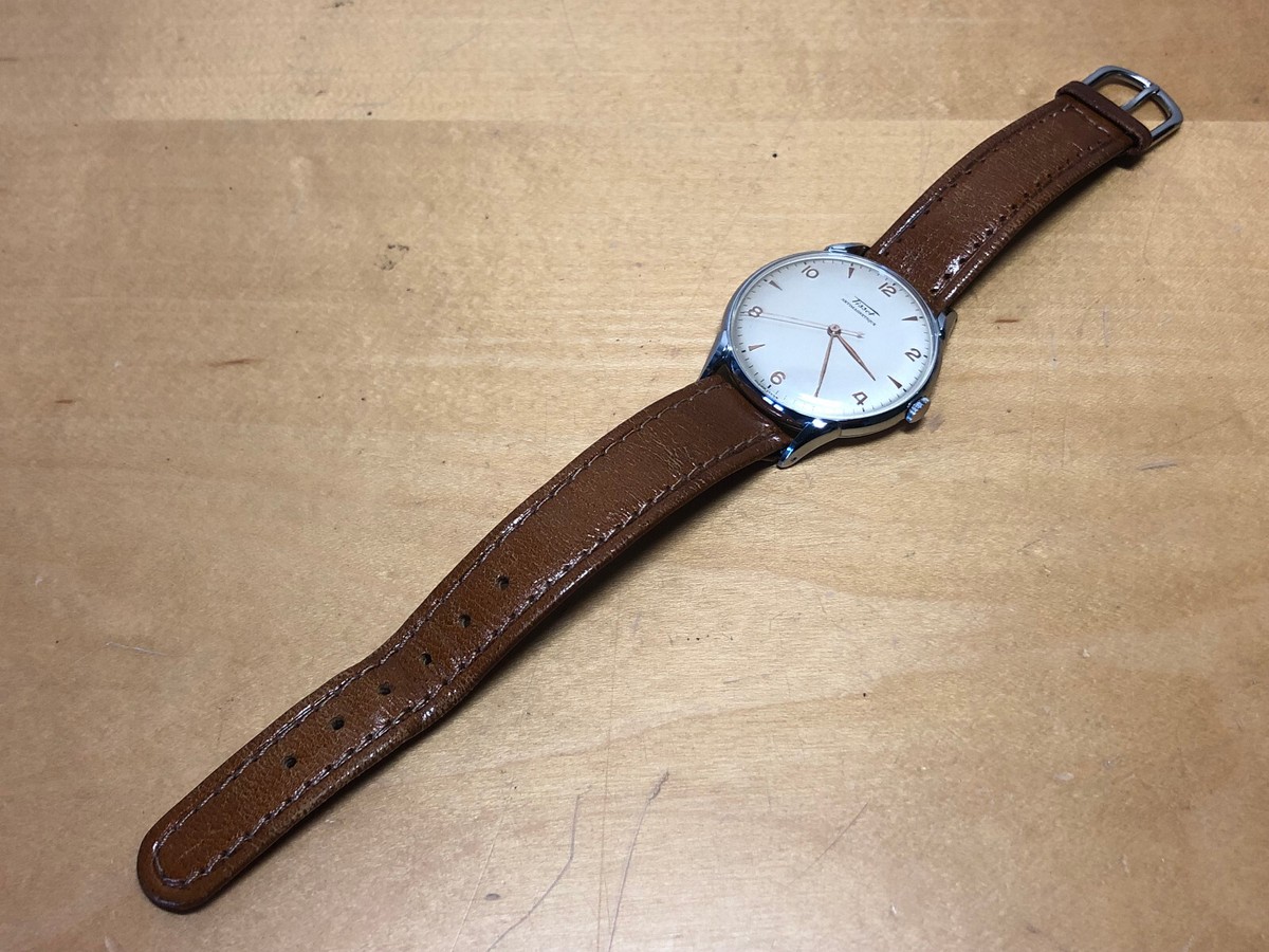 Vintage Watch Reloj TISSOT Antimagnetique Manual Movement 36