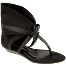 Chinese Laundry Women's Black Twill Sudoku Low Wedge Thong Sandal, Size 6.5 M