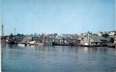 William M. Francis, Gloucester, Mass., Inner Harbor, Colourpicture, Postcard