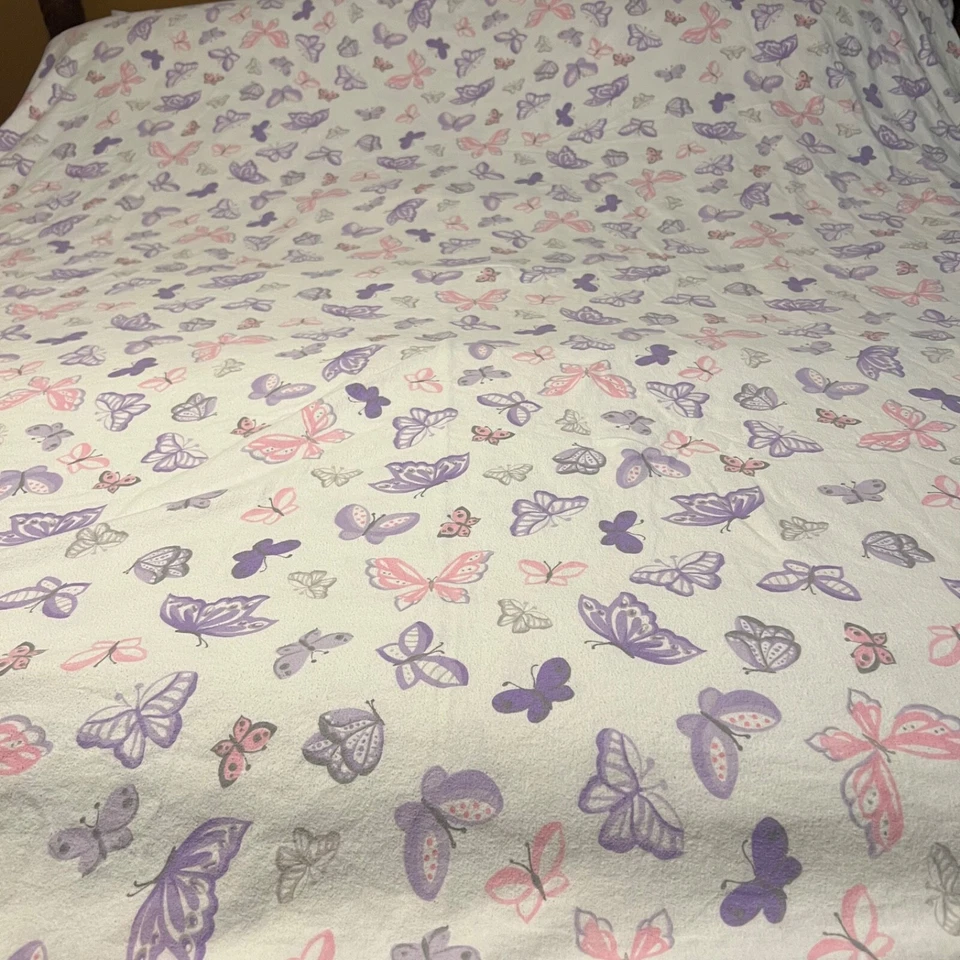 Edredom de flanela PotteryBarn infantil completo queen roxo rosa branco borboletas algodão - Imagem 3 de 4