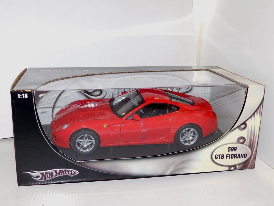 Ferrari 599 GTB FIORANO 2007 Hotwheels P4398 1:18 Foto 3 de 4