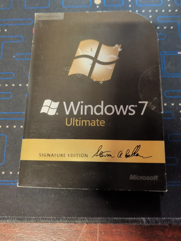 RARE SIGNED Microsoft Windows 7 Ultimate SIGNATURE EDITION 64 Bit —32 Bit DVDs - Image 3 of 4
