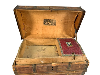 Rare 19th Century Saratoga Style Miniature Trunk - Shakespearean Interior Art