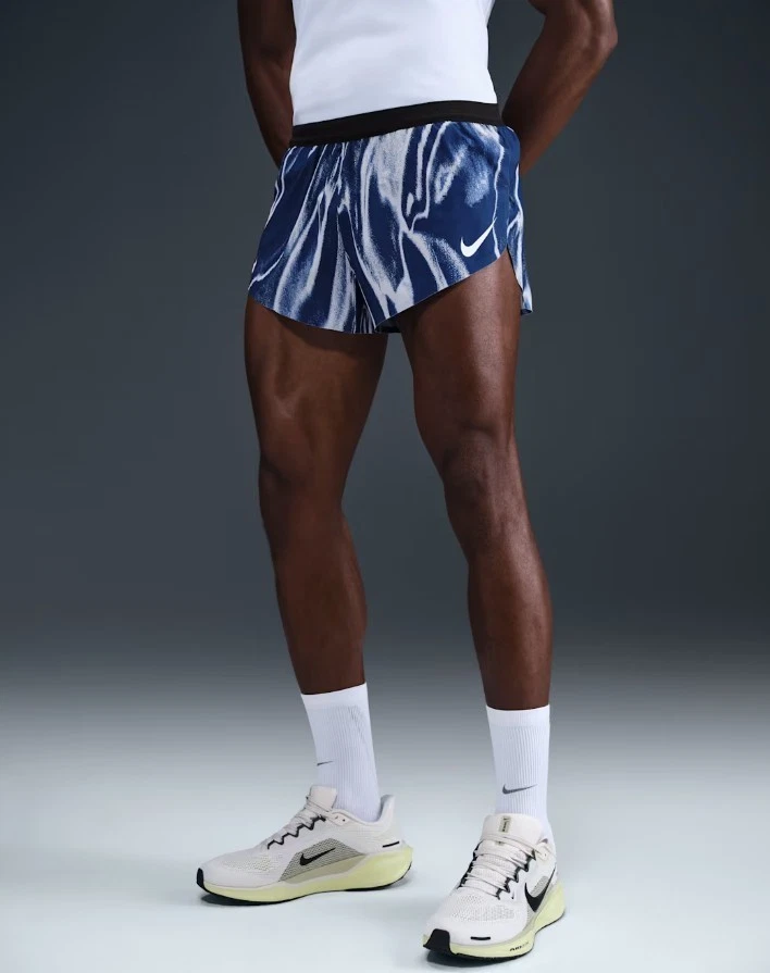 Size M $90 Nike AeroSwift Dri-FIT ADV 2" Running Shorts HV2645-492
