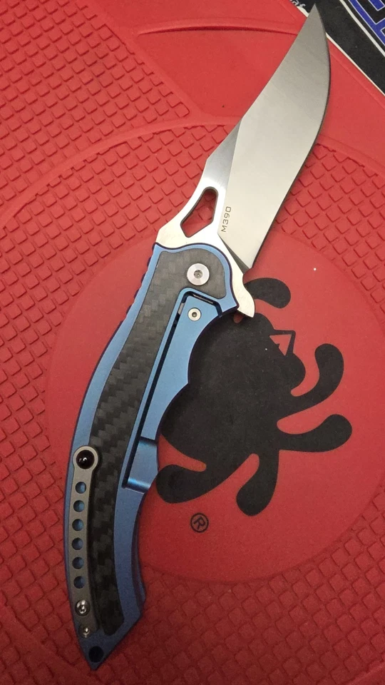 Cuchillo plegable de titanio M390 Foto 2 de 4