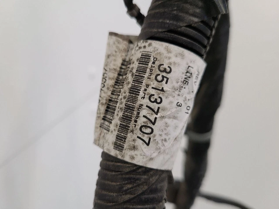 2017 - 2018 CHEVROLET SILVERADO 1500 Engine Wire Harness  Foto 4 de 4