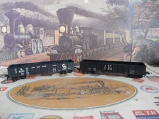 HO Scale 2 MANTUA Open Gondolas C&O #36003  and T & P # 17839*** NICE LQQK ***