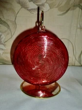 Art Glass 5" Red Swirled / Spiraled Sun Catcher Ornament w Tripar Mirrored Stand