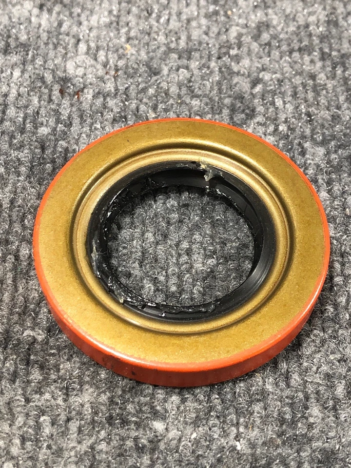 全新 Pronto PT3747 油脂车轮密封,适用于雪佛兰 C20、G30、K20、K2500 — 第 2/3 张图片