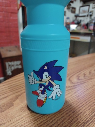 Sonic The Hedgehog Plastic Water Bottle Collectible Sega - Picture 2 of 9