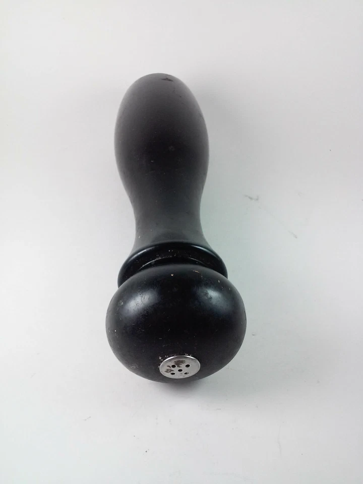 Salero de madera negra de 10 pulgadas de alto Foto 2 de 4