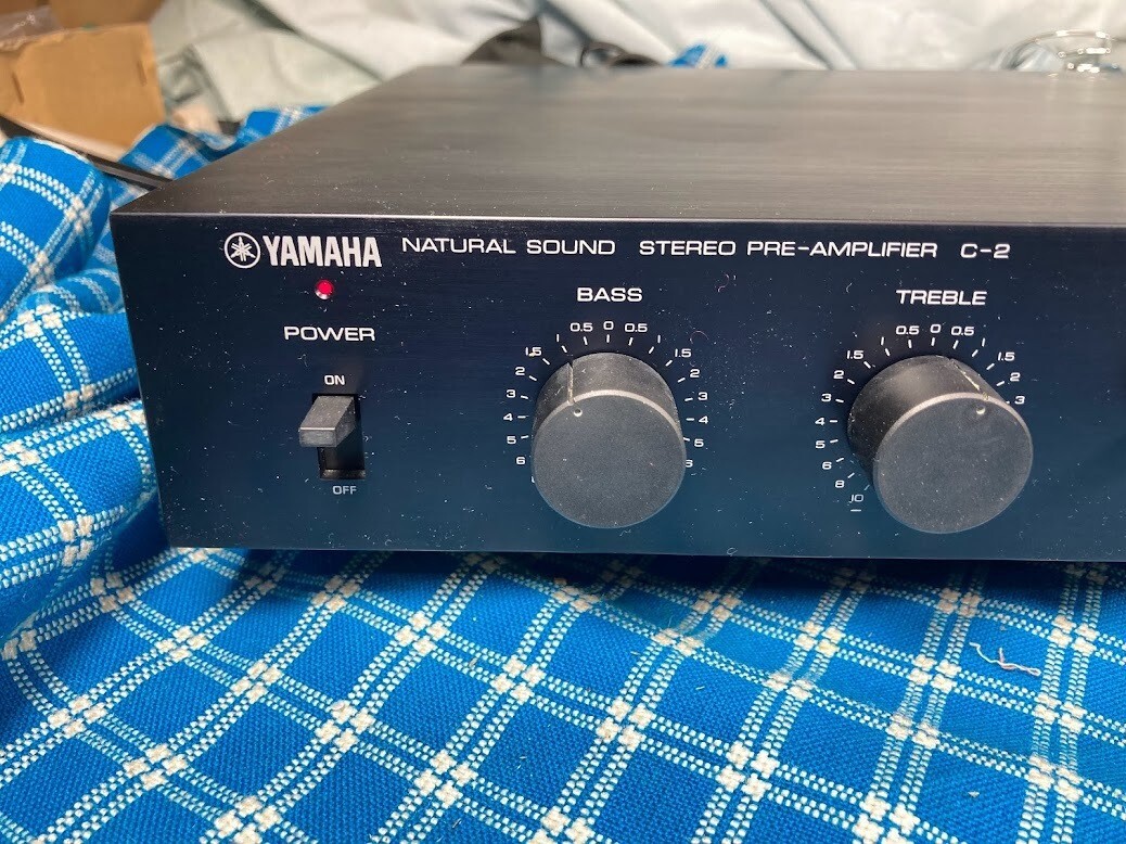 Yamaha C-2 Pre-Amp/Processor Amplifier Black Pro Audio Equipment