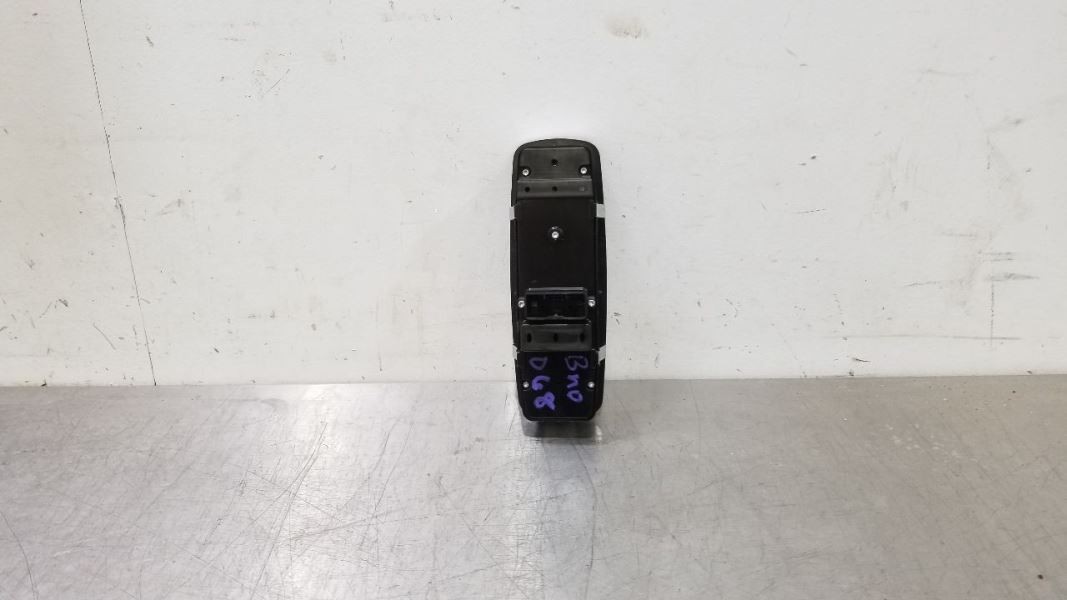 17 2017 MASERATI GHIBLI OEM FRONT DOOR MASTER WINDOW SWITCH 670025406