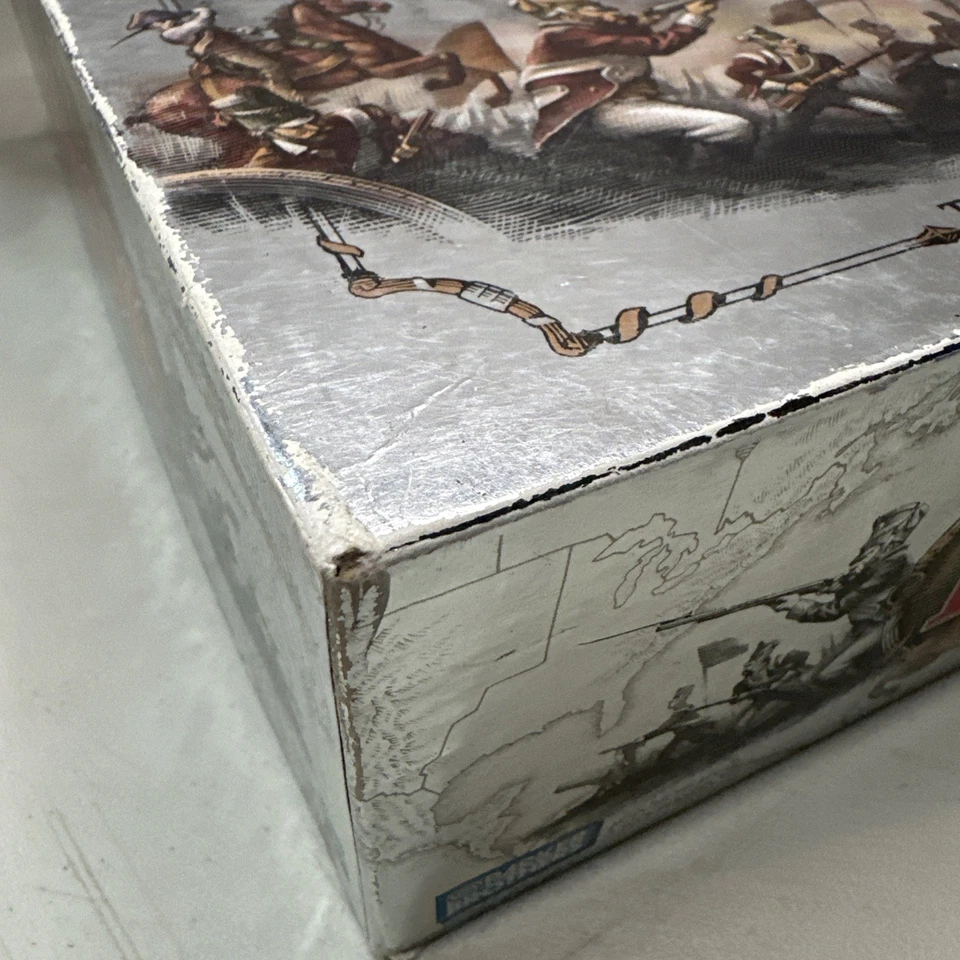 Hasbro - RISK - Collector's 40th Anniversary Edition Game Metal Figures Limited - Image 3 of 4