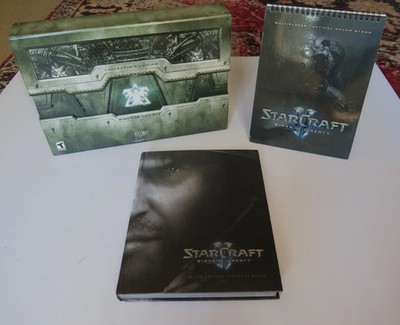 Starcraft 2 Wings of Liberty Collector's Edition with Strategy Guide