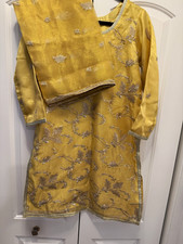 Handmade Women  s Pakistani Embroidered Silk Salwar Kameez w/ Dupatta Gold M