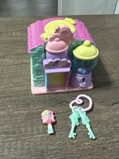Shopkins Lil' Secrets Sweet Retreat Candy Shop w/ Doll  Keys Polly Pocket 