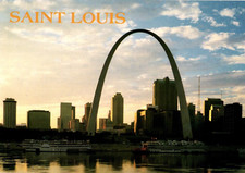 Saint Louis Gateway Arch Missouri Postcard Unposted