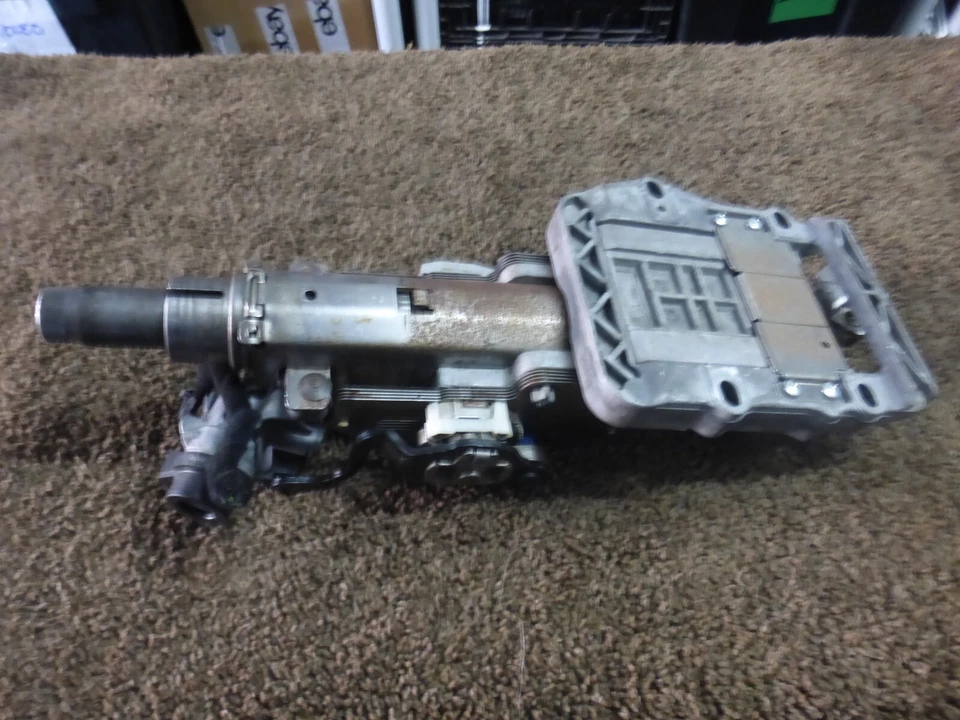 Volkswagen Passat 2002-2005 OEM B5.5 TDI columna de dirección Foto 4 de 4