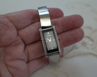 CITIZEN Ladies Eco Drive Silhouette Bangle Watch G620-S052220 HSB