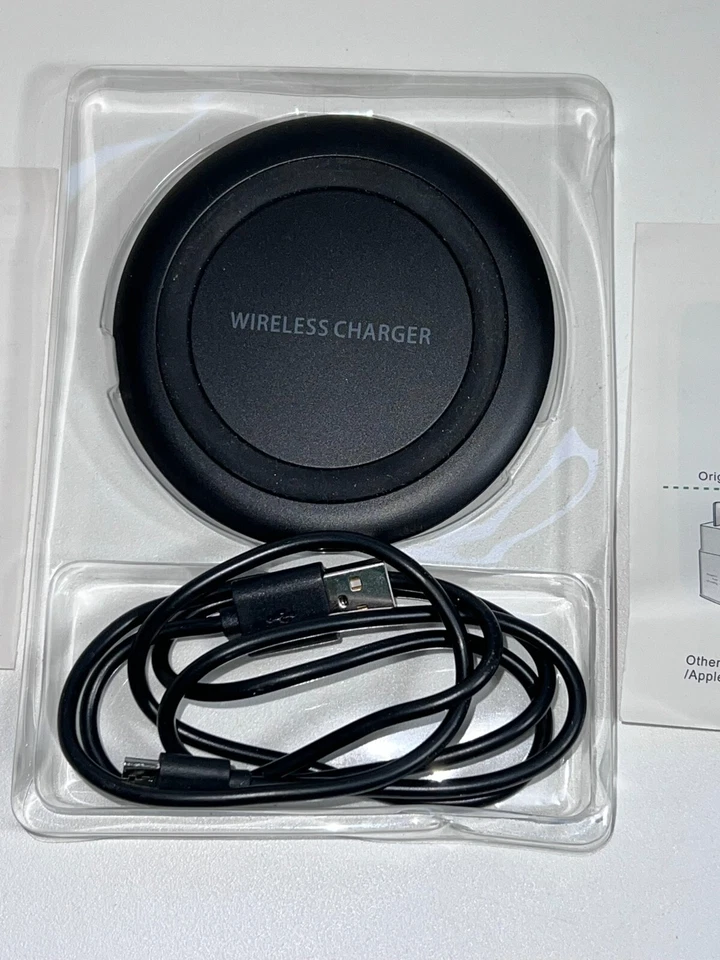 YooTech Wireless Charger 10W Max Qi-Certified Fast Wireless Charging Pad - Image 2 of 4