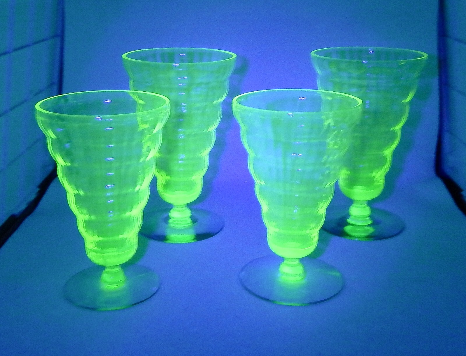 Water Goblet Set 4