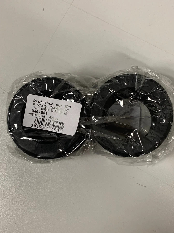 TAMIYA RC 2 Pneus Arrière Mousse Mercedes C11 47484 1/10 9401901 0623 - Photo 1/1