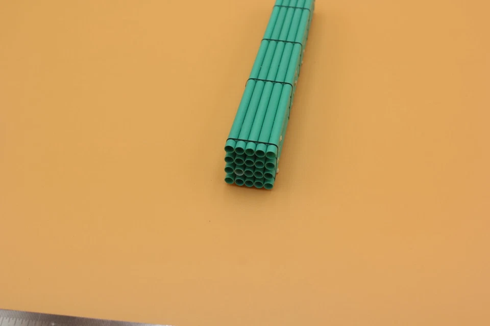 124003.A HO- Scale handmade With tie down chains 60' pipe load for flat cars - Image 2 of 4