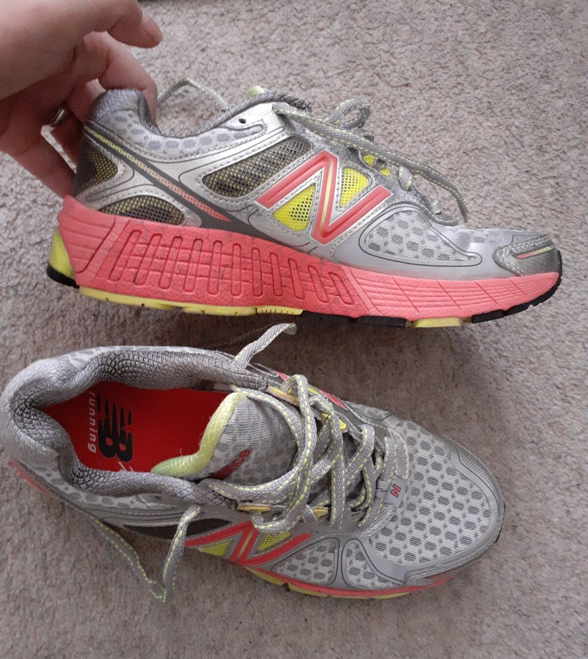 ALTRA Women's New Balance 860 V4 trainers Shoes Silver Pink Lime.UK 4.5 Worn Twice.Ex.