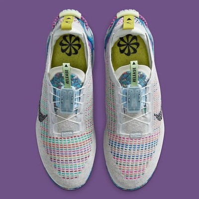 Nike Air Vapormax 2020 FK Running Shoe Platinum Multi CJ6740  display picture 2