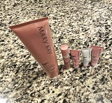 Mary Kay TimeWise Repair Volu-Firm Foaming Fa...