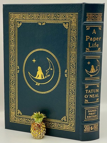 🖊SIGNED 1ST EDITION Easton Press TATUM ONEAL Memoirs A PAPER LIFE Autobiography - Picture 3 of 12
