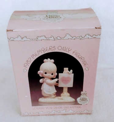 Precious Moments Collector's Club Exclusive, 