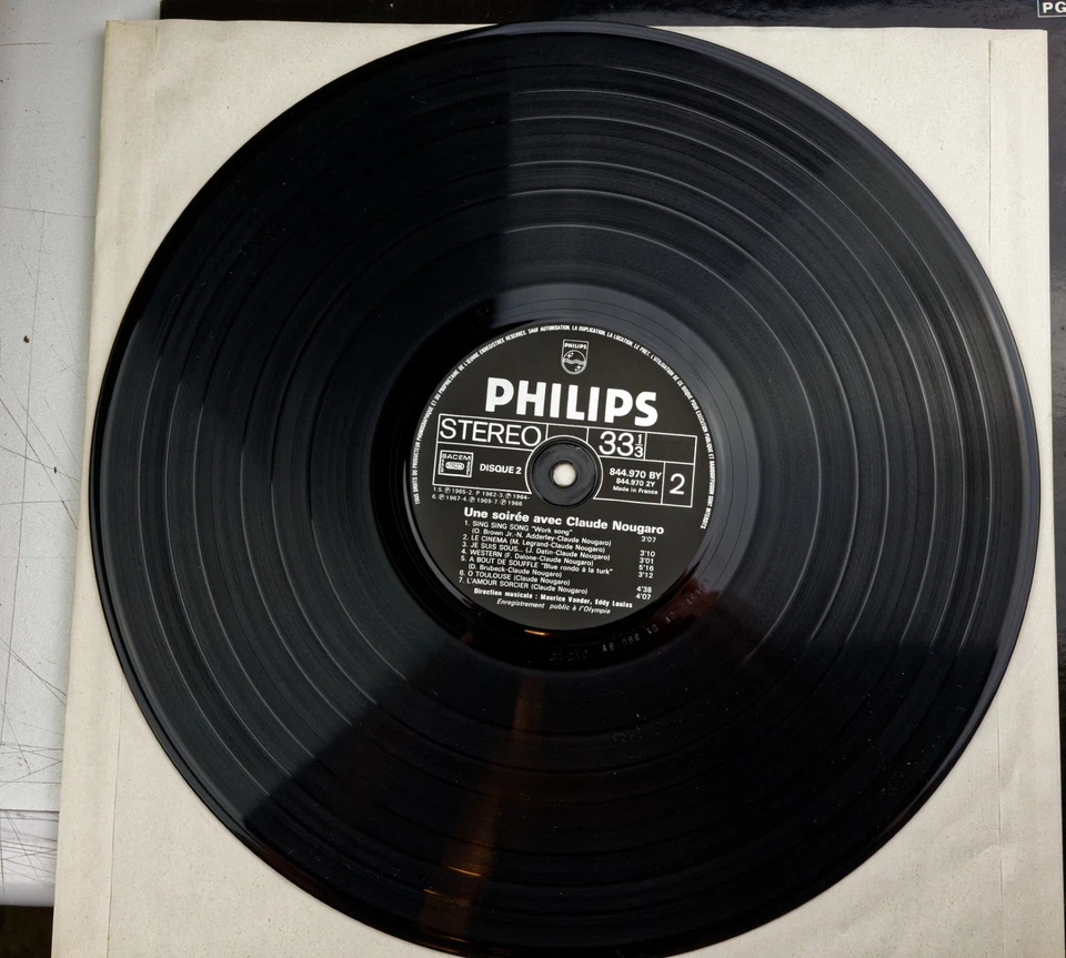 Album 2 disques vinyl une soirée avec Claude Nougaro Olympia 844 969/70 BY - Photo 3/3