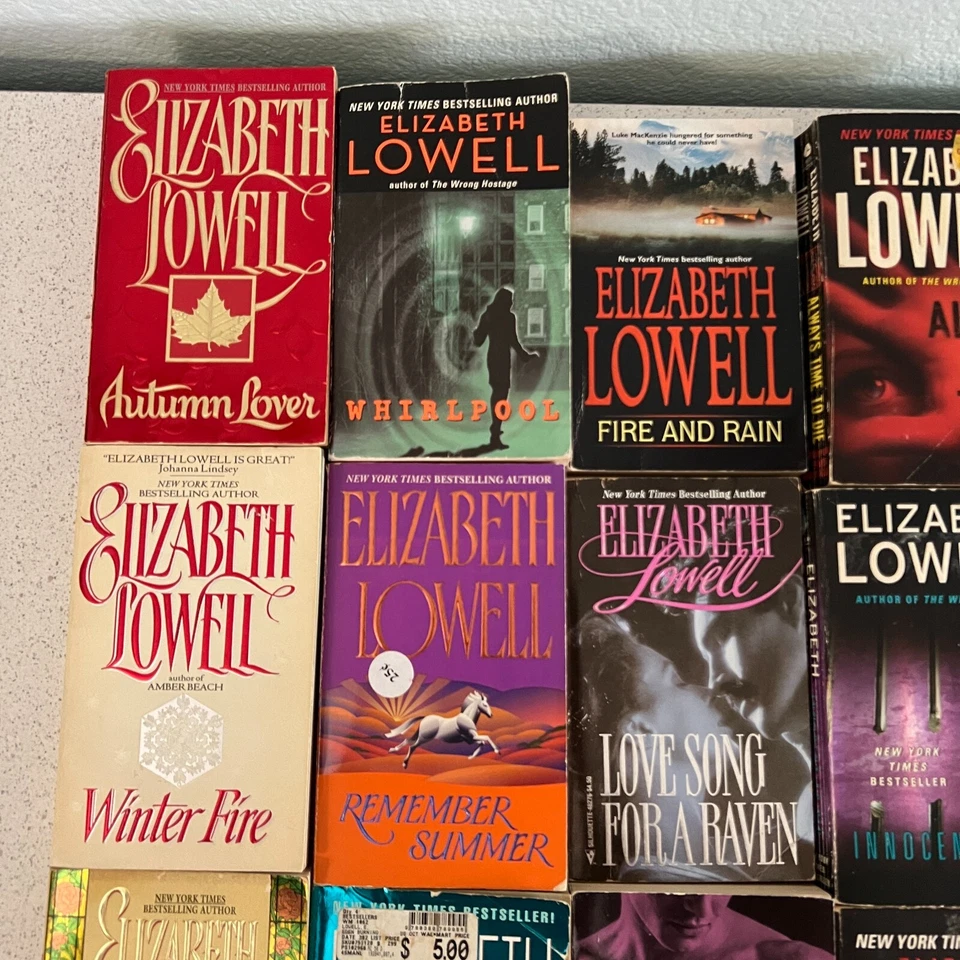 Lot of 12 Elizabeth Lowell Romantic Suspense Mystery Thriller Paperback Books Foto 2 de 4